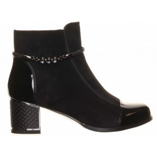 Redz Black Block Heel Round Toe Trim Ankle Boot